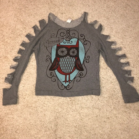 Fun graphic sweatshirt. Size Medium - Picture 1 of 3